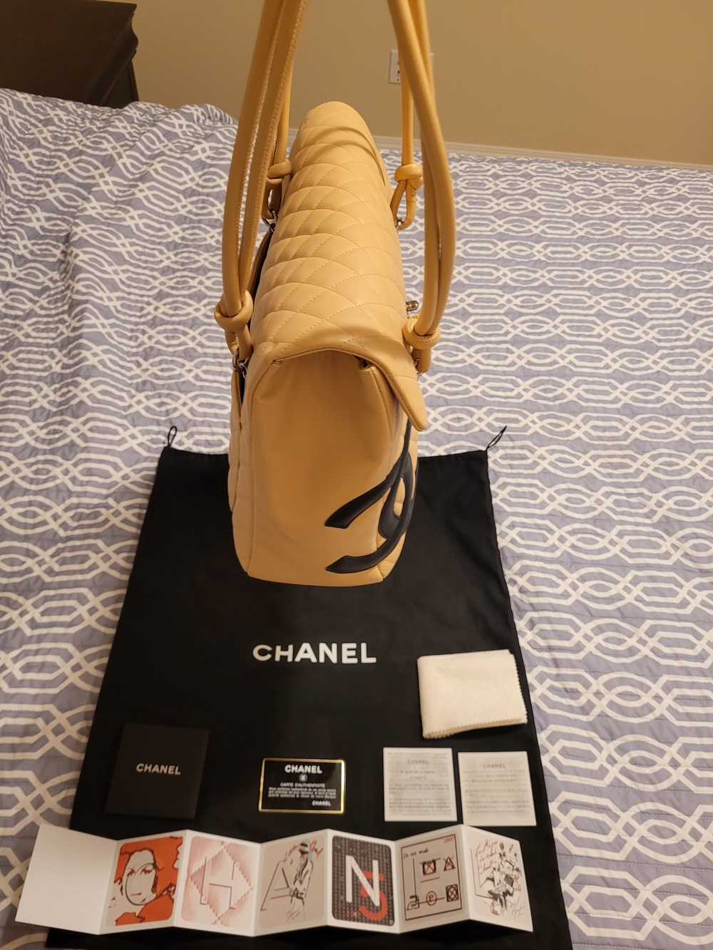 Brand New Authentic Vintage Chanel Cambon CC Women's Flap Bag - Beige & Black - Picture 6 of 11